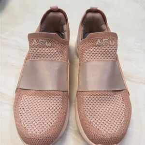 APL Techloom Bliss  Pink Slip-On Sneakers